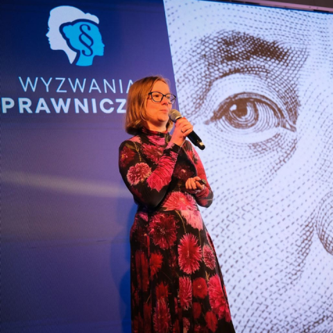 MKU AI Aktualności PMQ (3)