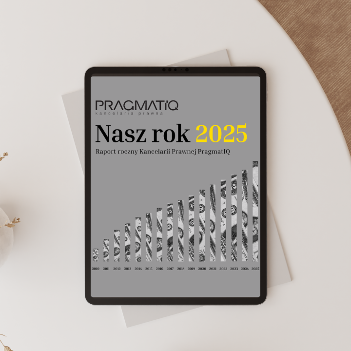 Gray and Black Minimalist Digital Mockup Instagram Post (4)